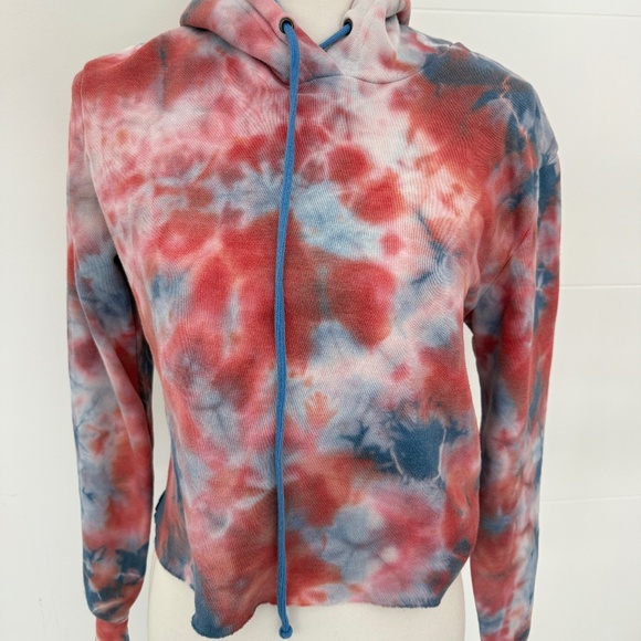 Aviator Nation Light Blue & Red Tie Dye Pullover Sweatshirt & Jogger Set - Picture 2 of 13